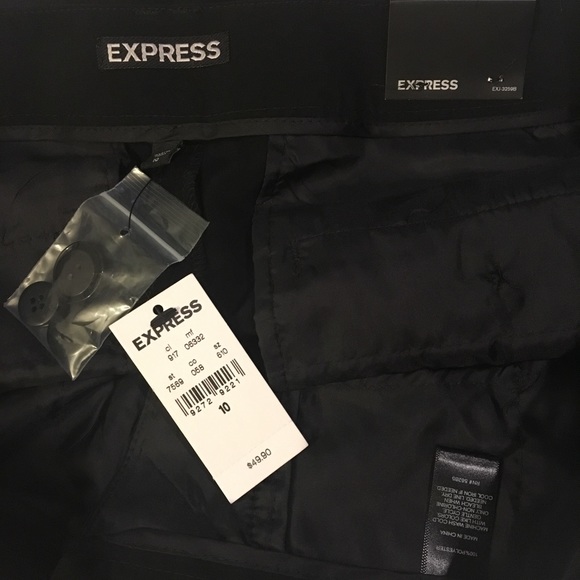 Sleek Black Express Shorts 🌼 - Picture 4 of 4